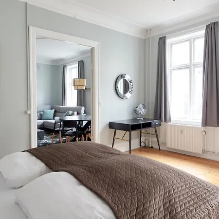 Spacious Scandinavian 3br In Vibrant Area شقة