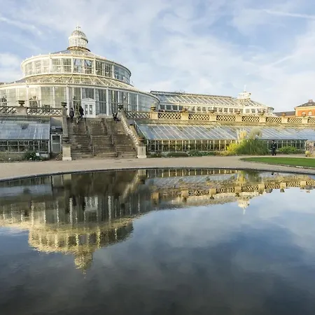 Spacious Scandinavian 3br In Vibrant Area Apartment