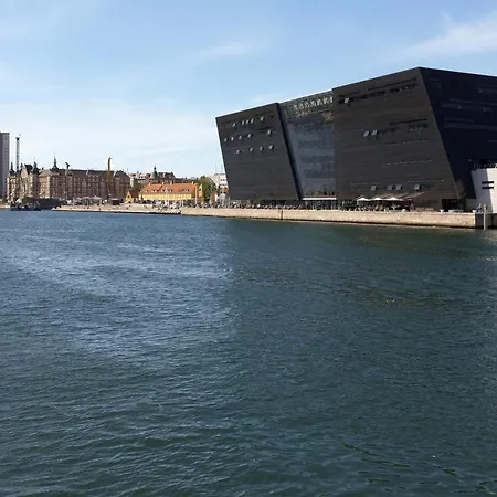 Spacious Scandinavian 3br In Vibrant Area 公寓 *