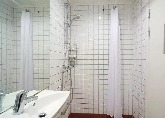 Lejlighed Spacious Scandinavian 3br In Vibrant Area *